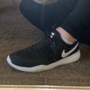 Nike Free TR7